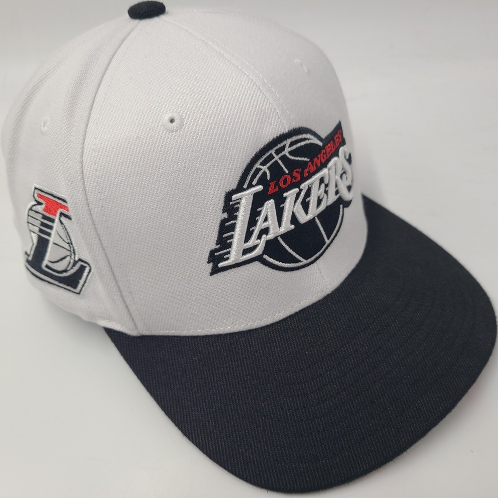 Los Angeles Lakers Hat Snapback Mitchell & Ness White Black Red NBA Basketball
